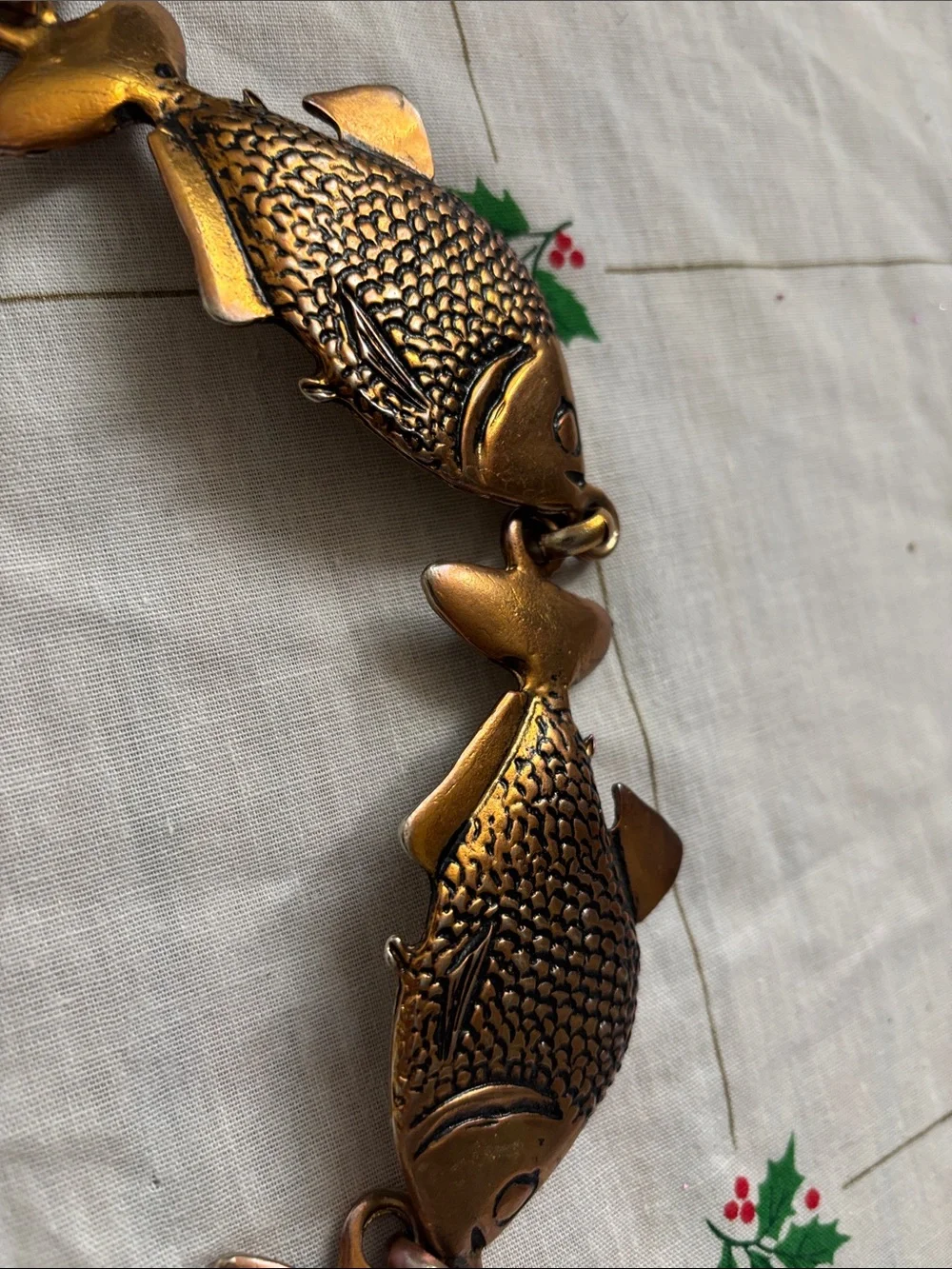 Gold Fish-Link Belt